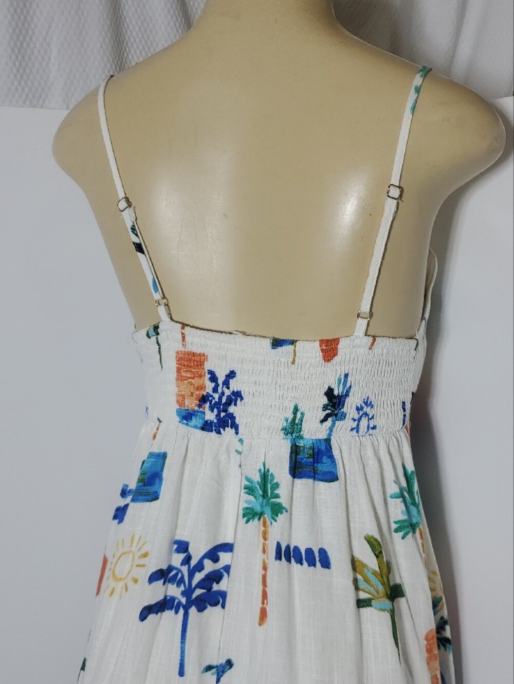 Label Of Love Tropical Print White Maxi Sundress with Spaghetti Straps Size M - Picture 5 of 9